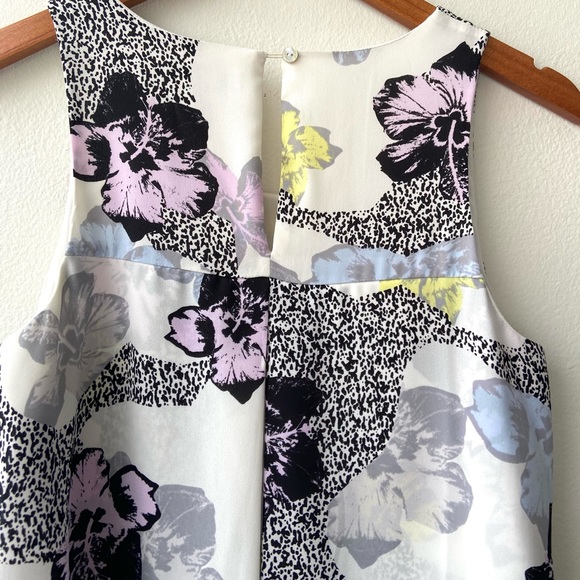 🛑SOLD BAR III Watercolor Floral Layered Shift Dress - Picture 9 of 10